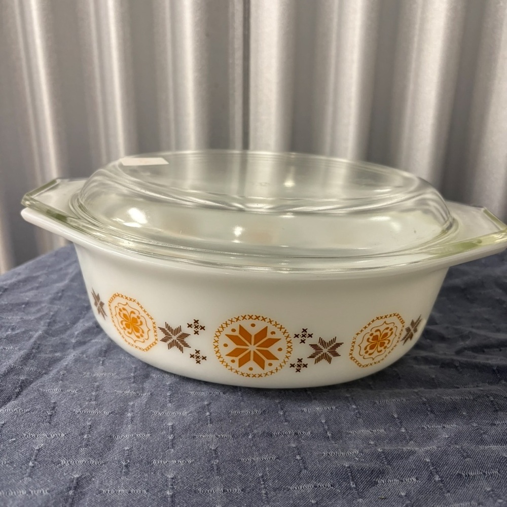 PYREX Town & Country Lot - Picture 5 of 5